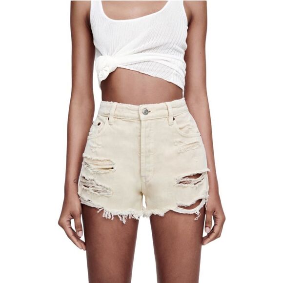 ZARA | Ecru | STRAIGHT CUT SHORTS - Picture 6 of 11
